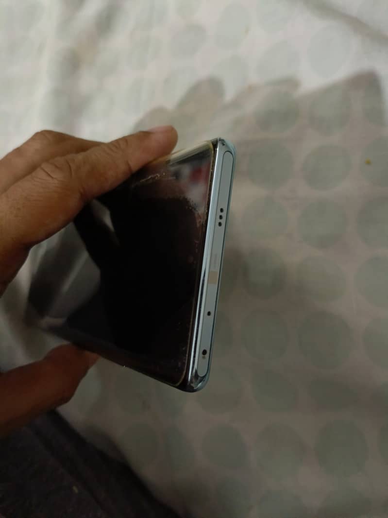 Infinix Zero 40 2