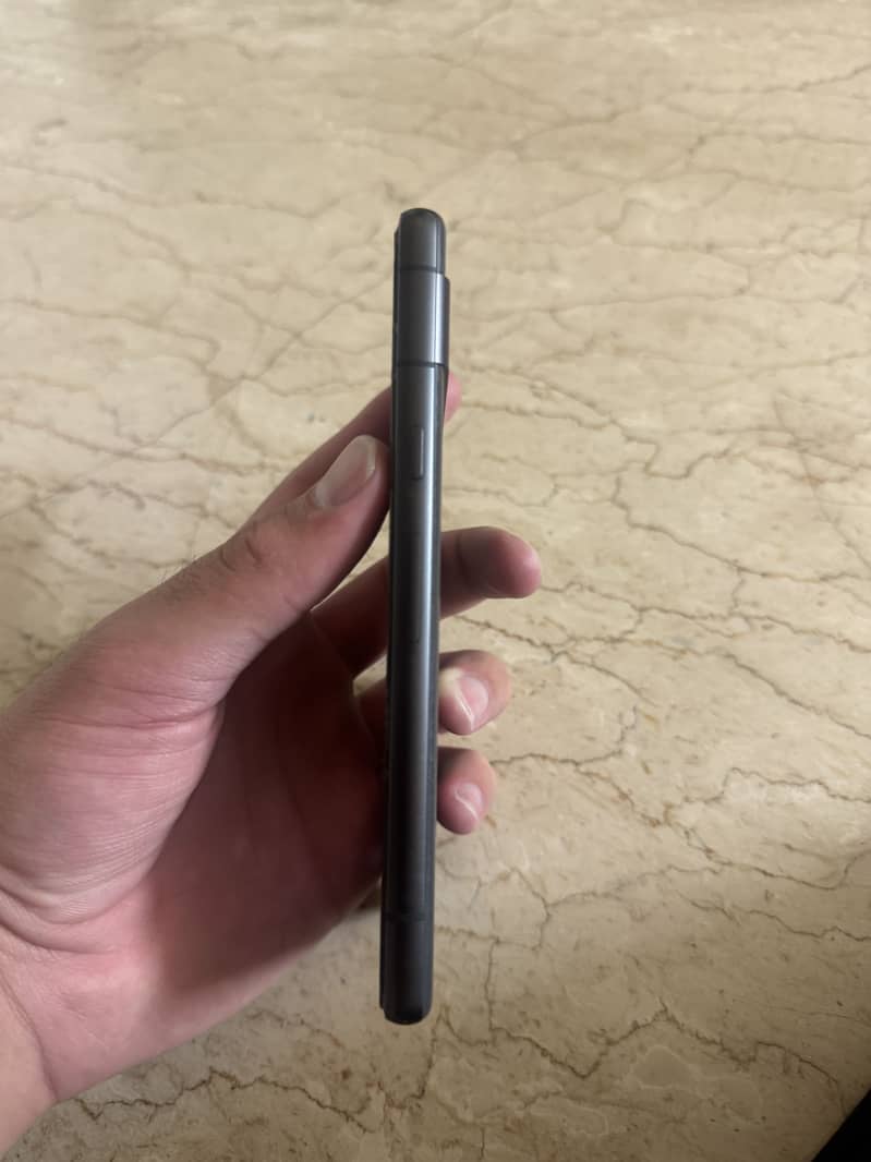 Google Pixel 7a 2