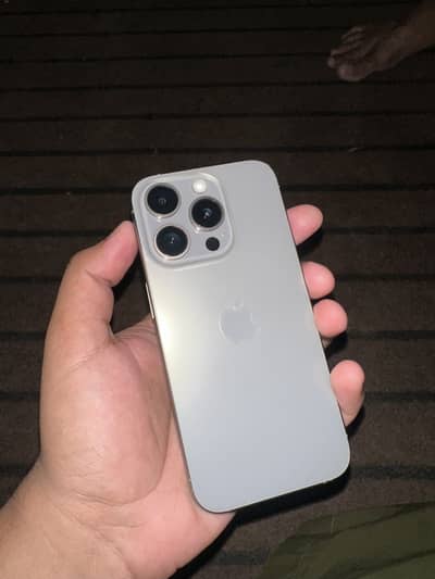 iPhone 15 pro desert titanium