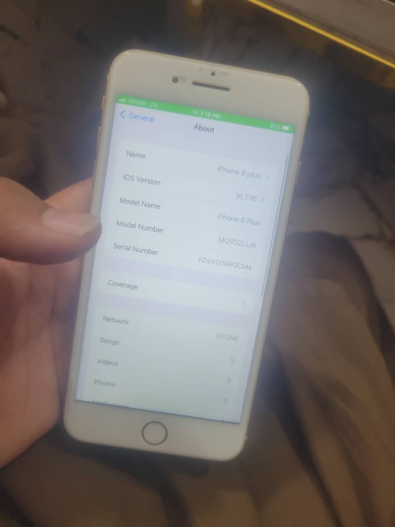 Apple iPhone 8 Plus 6