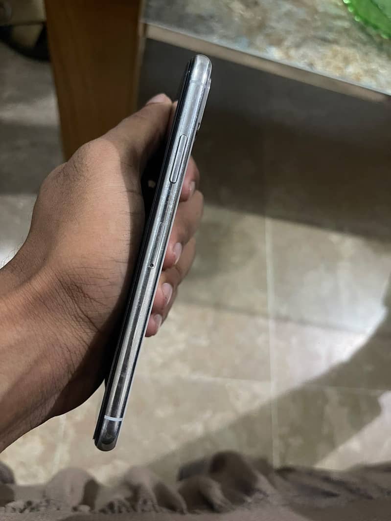 Apple iPhone X 1