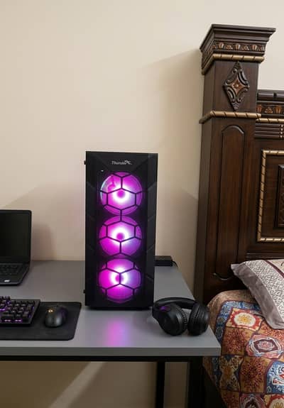 Gaming Setup Intel Core i7 6th Gen (AMD RX 580 4GB / 16GB DDR4 / 256GB