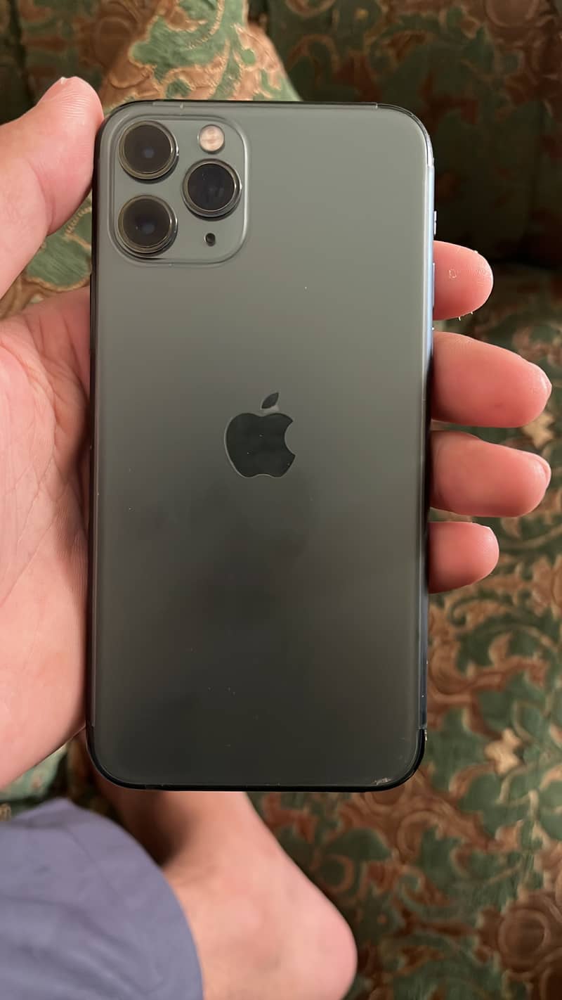 Apple iPhone 11 Pro 2