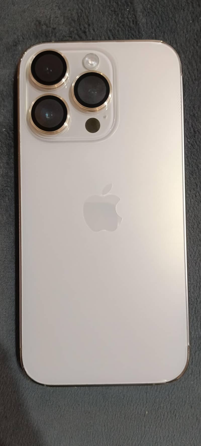 Apple iPhone 14 Pro 0