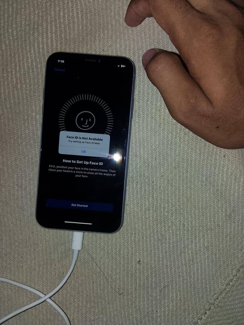 Apple iPhone XR 4
