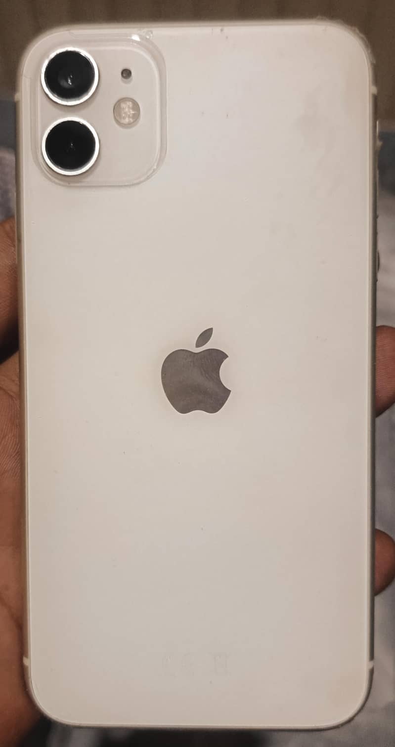 Apple iPhone 11 3