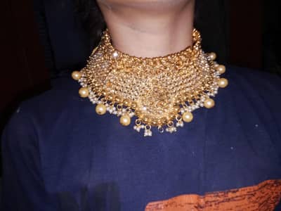 Beautiful Bridal jewelry set with Martha patti