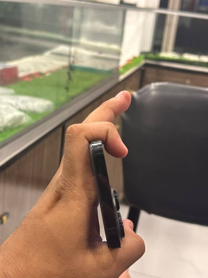 Apple iPhone 14 Pro Max 7