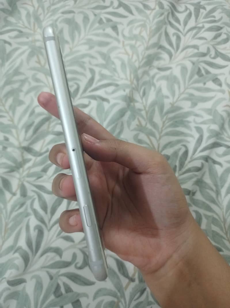 iPhone7 1