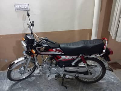 All ok 10/10 bio available and double saman Whatsapp 03441518310