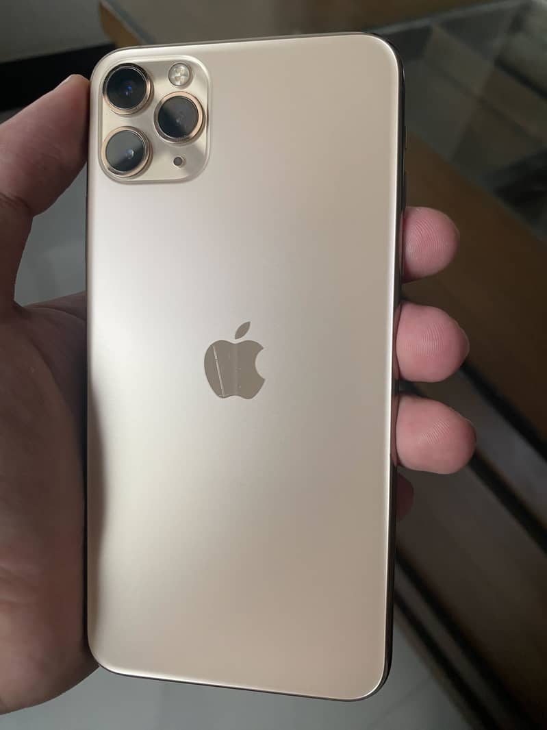 Apple iPhone 11 Pro Max 1