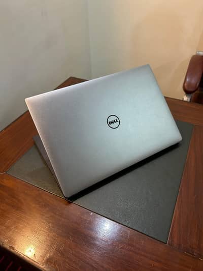 Dell Precision 5510 Workstation | Quadro M1000M 2GB | 15.6" FHD