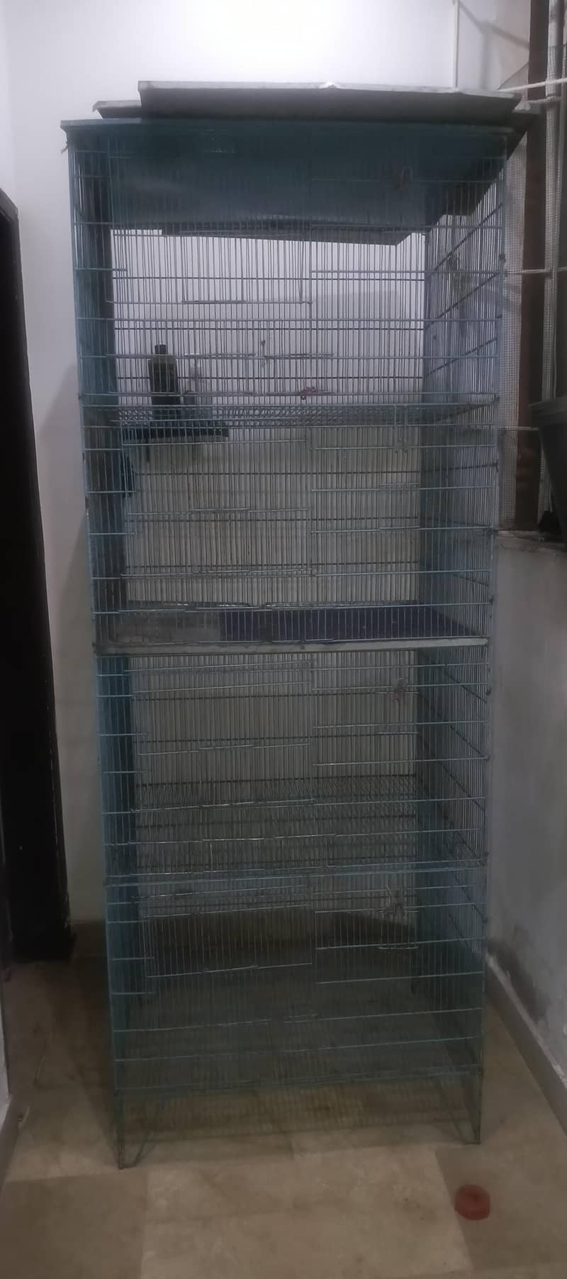 4 portion cage Available 1