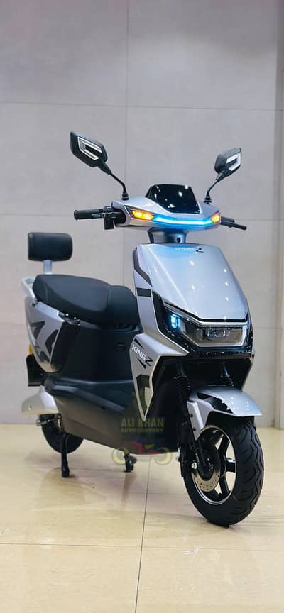 Scooty Kings Yadea Metro Evee Evon Okla EV Female Ramza