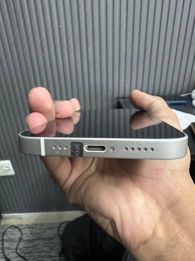 Apple iPhone 14 1
