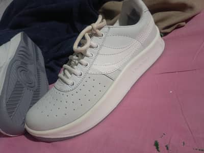 MEN SNEAKER SHOES  FRSH PICE