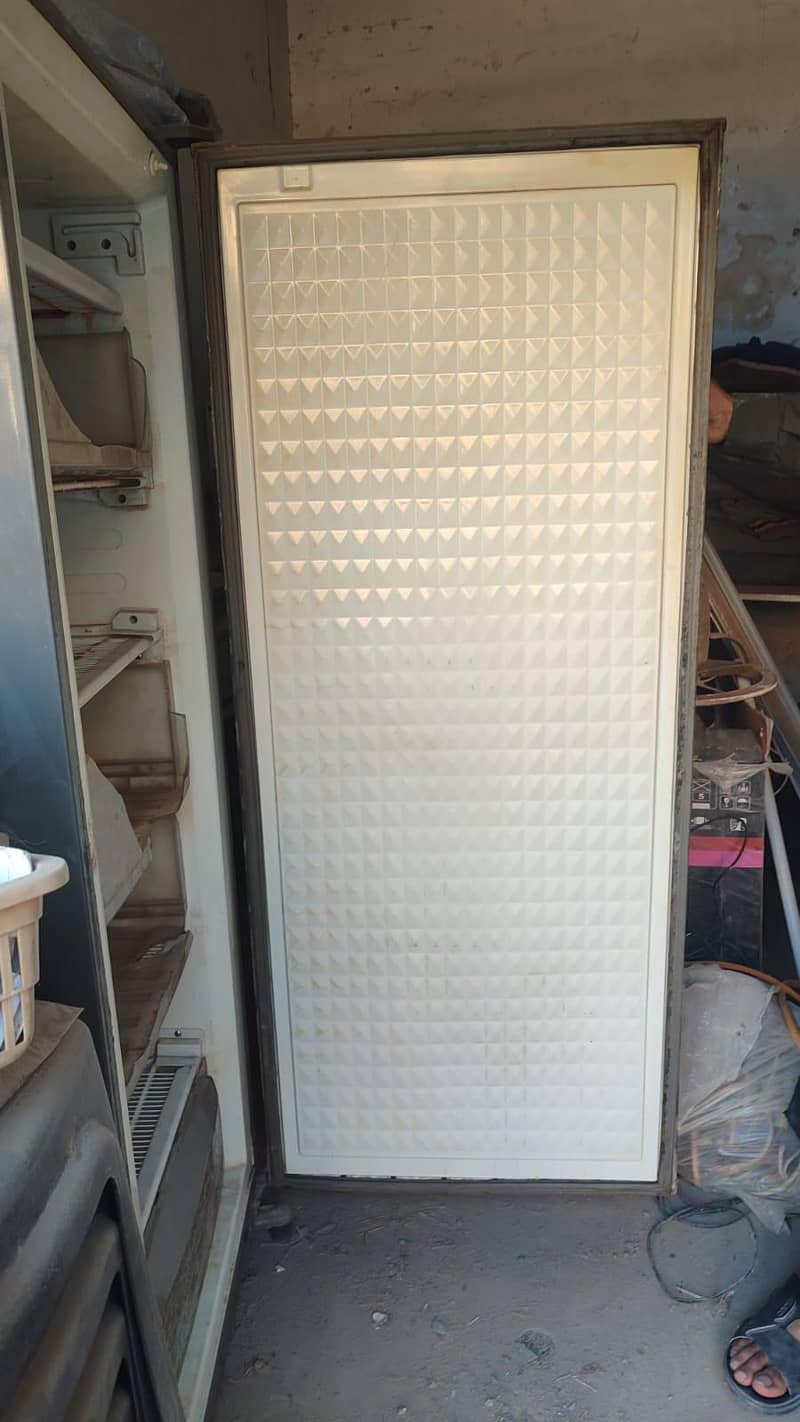 vertical Freezer used 2