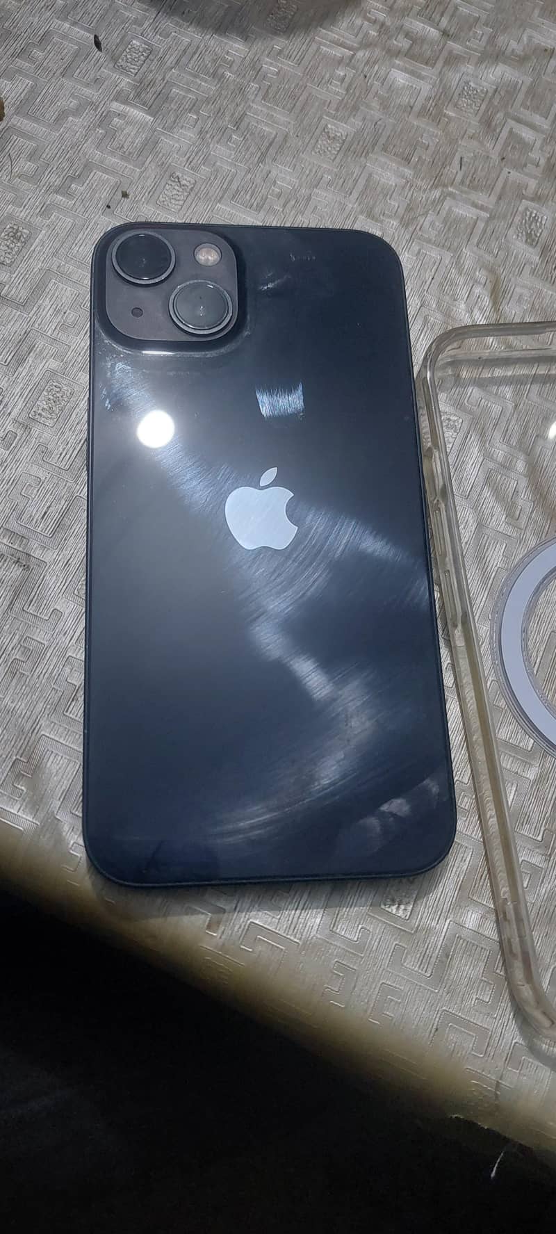 Apple iPhone 13 0