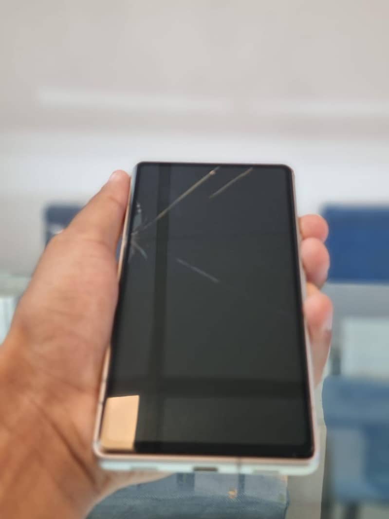 Google Pixel 7a 6