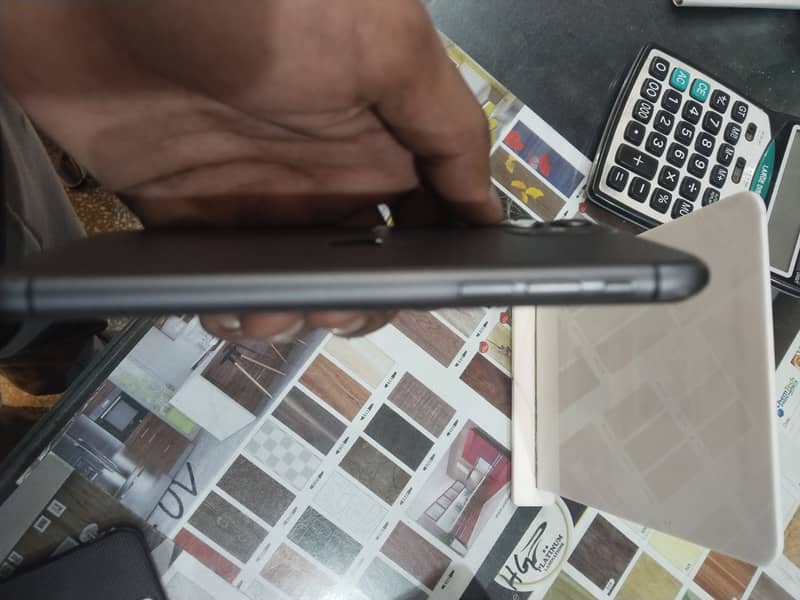 Apple iPhone 11 2