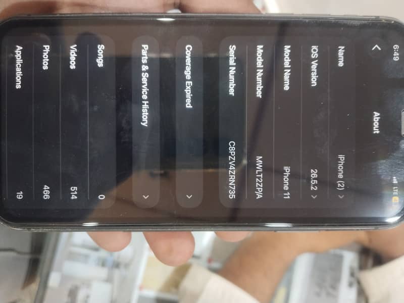 Apple iPhone 11 3