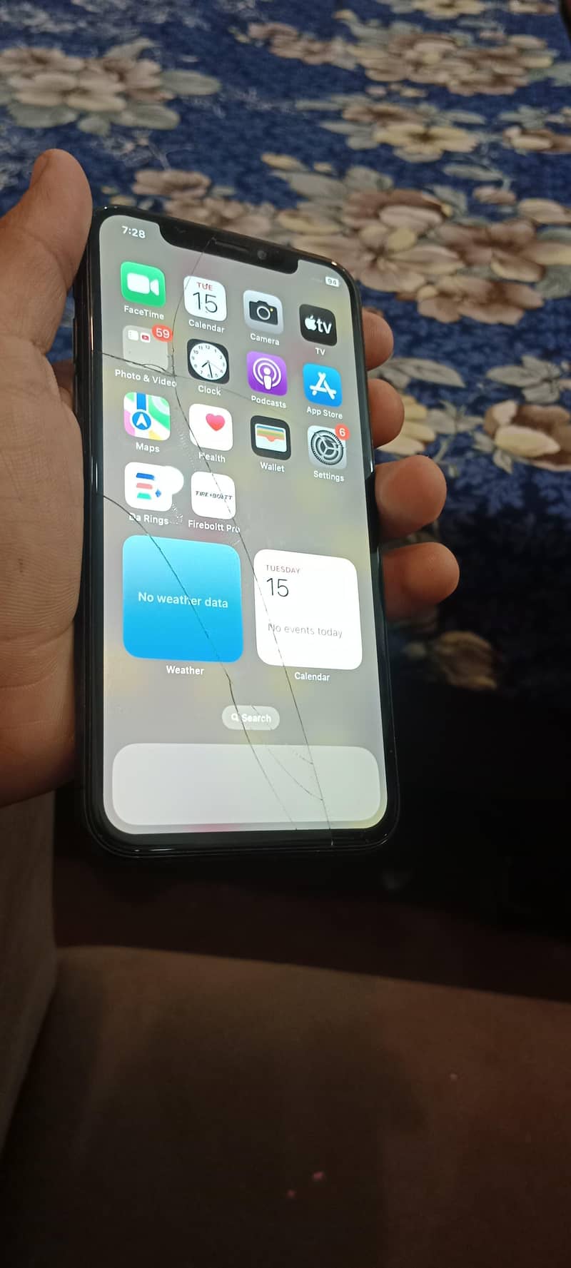 Apple iPhone X 0