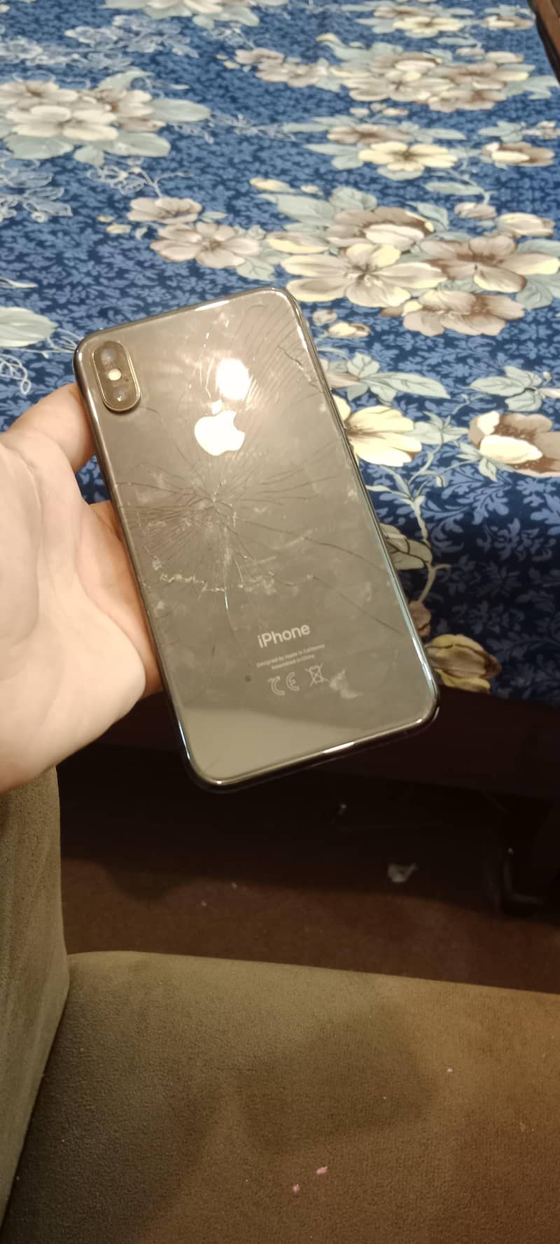 Apple iPhone X 3