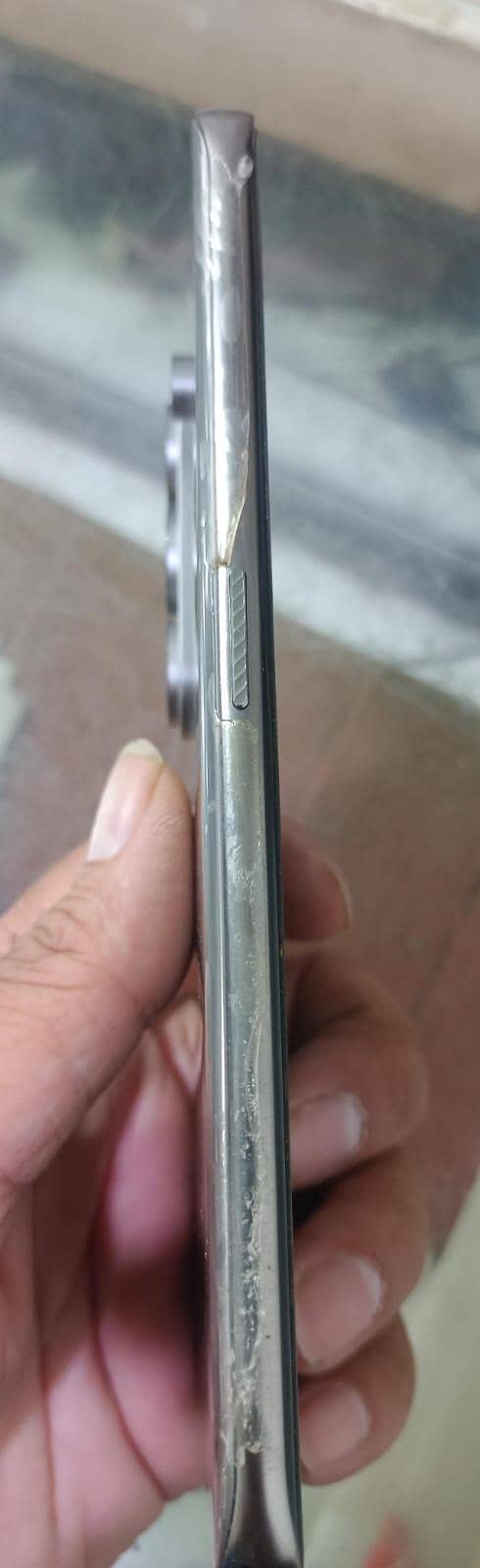 Tecno camon 50 pro 4