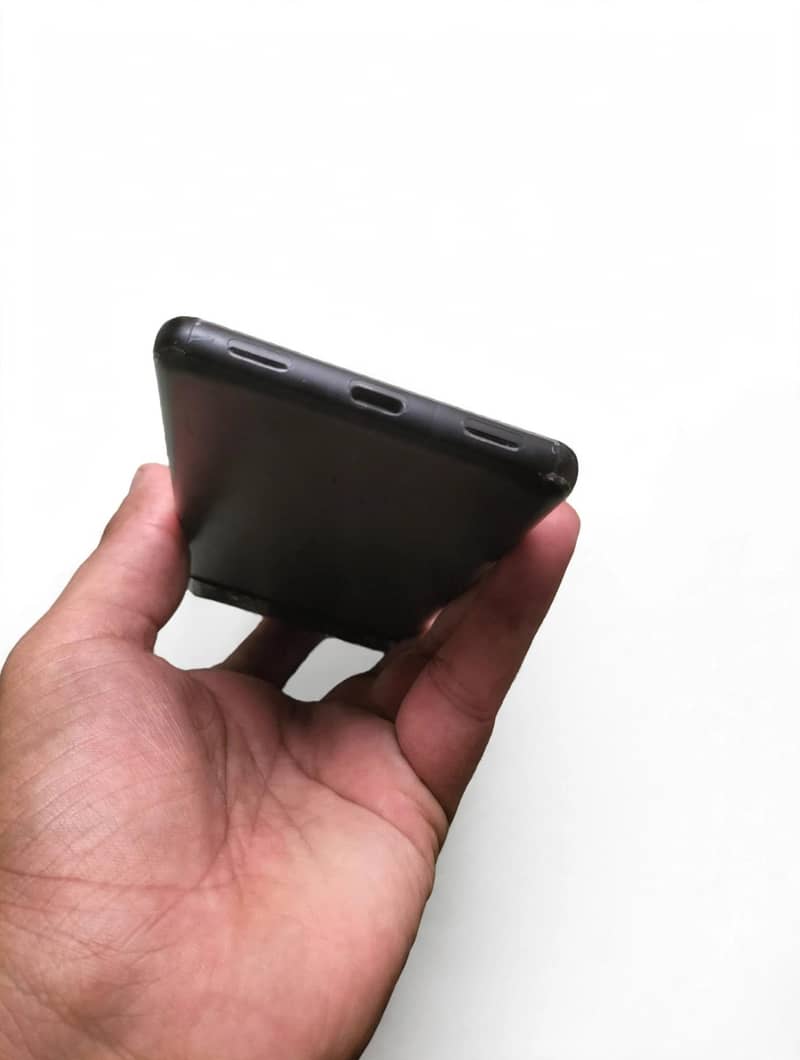 Google Pixel 6a 4