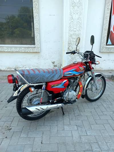 HONDA CG125 2024 LUSH