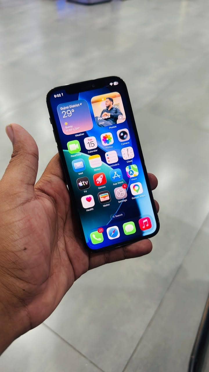 Apple iPhone 12 Pro 0