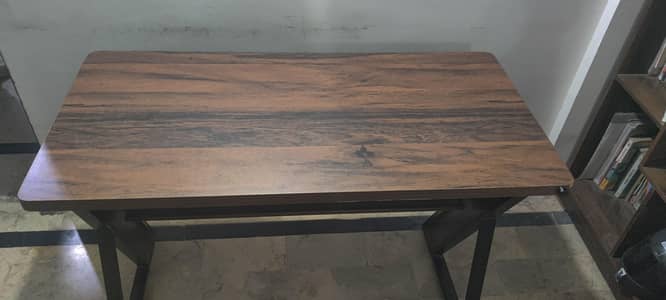 4x2 Office/Gaming Table - Black -Wood Color
