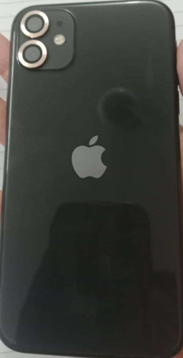 Apple iPhone 11 0