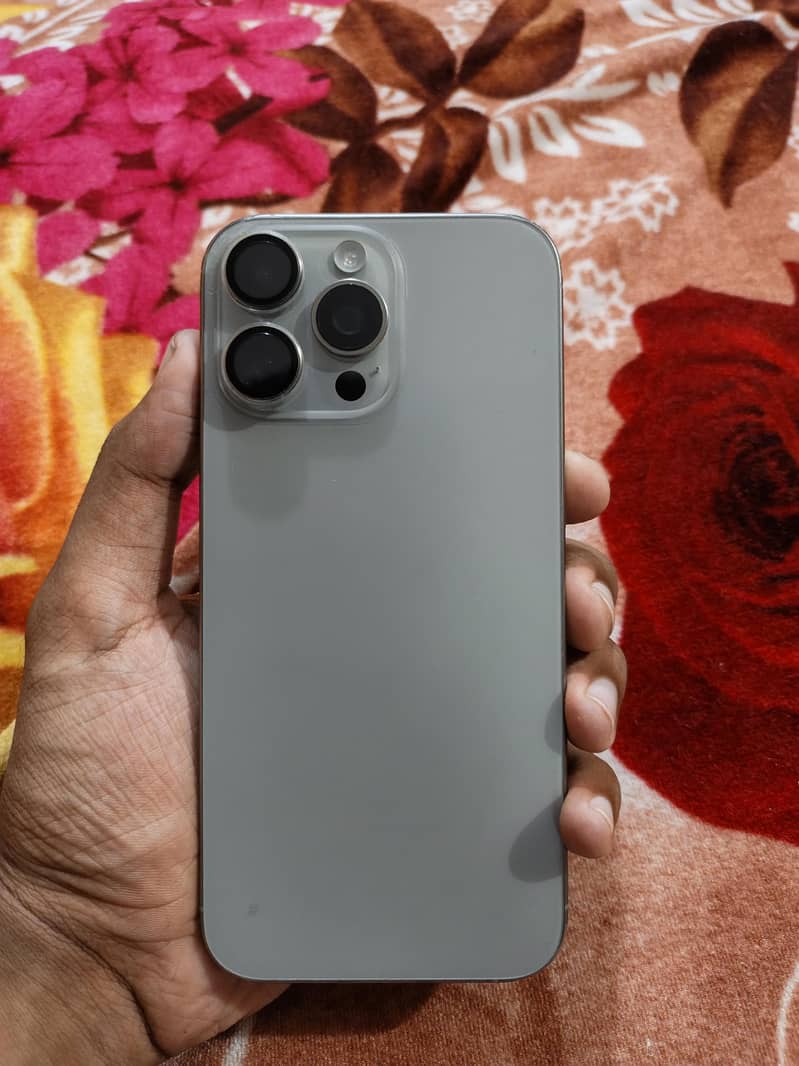 Iphone 16 pro max 0