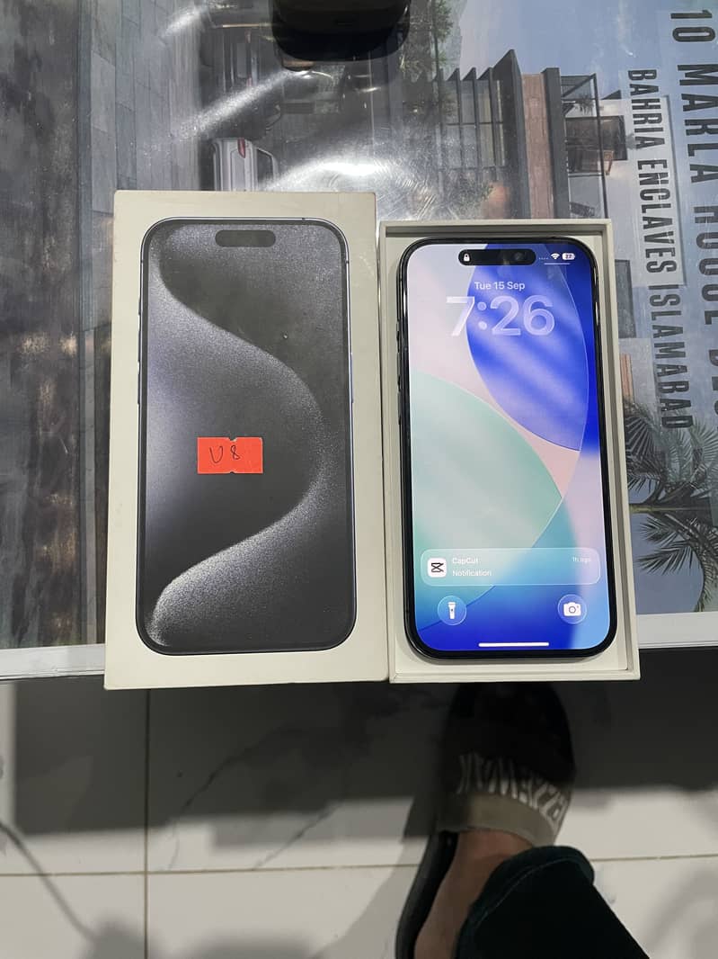 Apple iPhone 15 Pro 0