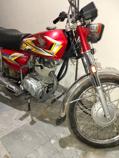 Honda CG 125 2025 lush