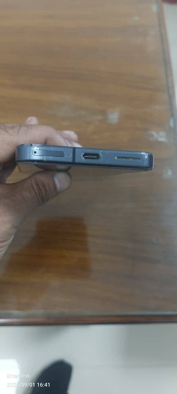 Google Pixel 9 18