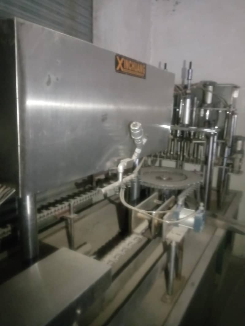 Molding Machine 1
