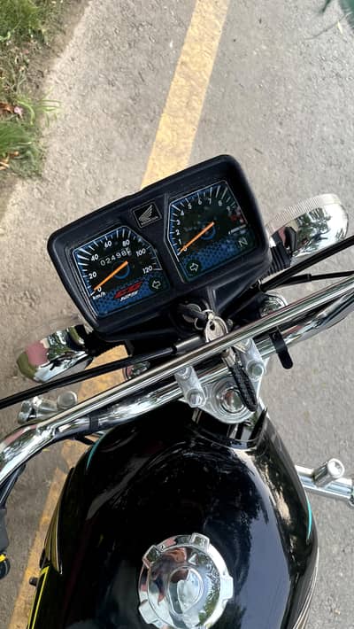 Honda 125 Black 2026