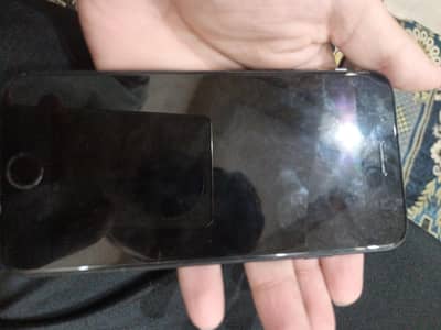 Apple iPhone SE