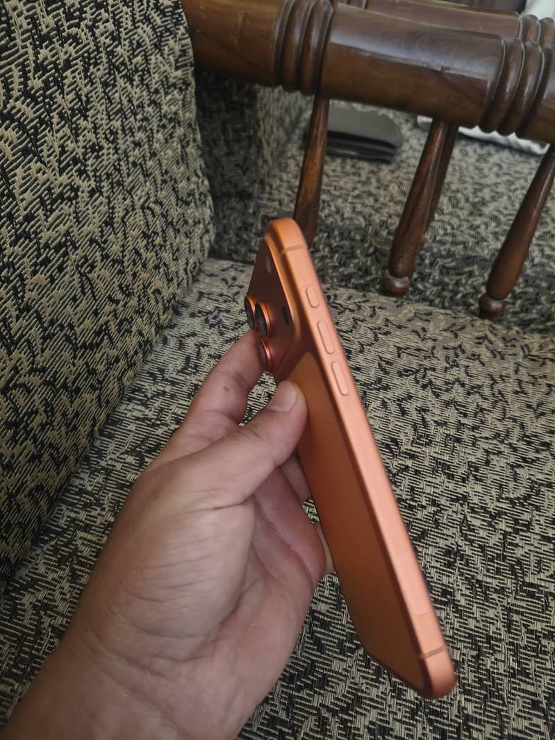 Apple iPhone 17 Pro Max 5
