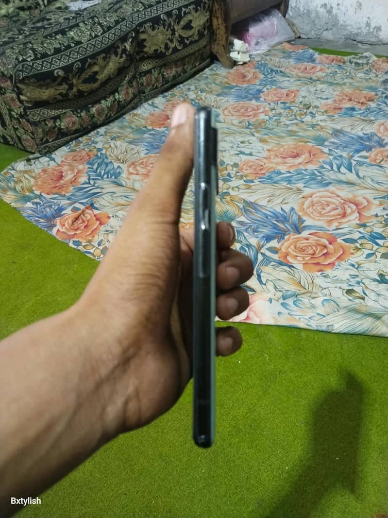 Google Pixel 6a 4