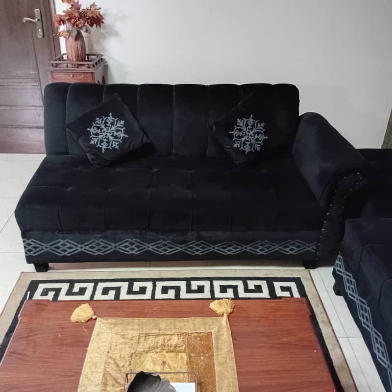 Sofa set 0