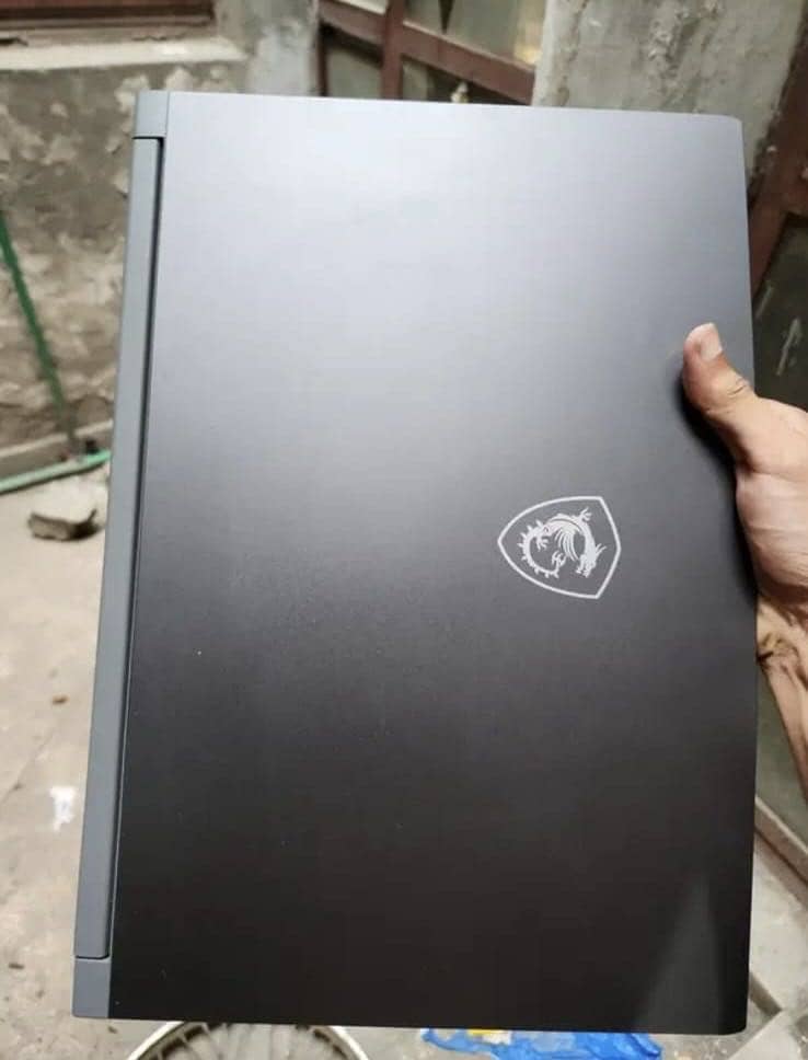 MSi THIN 15 0