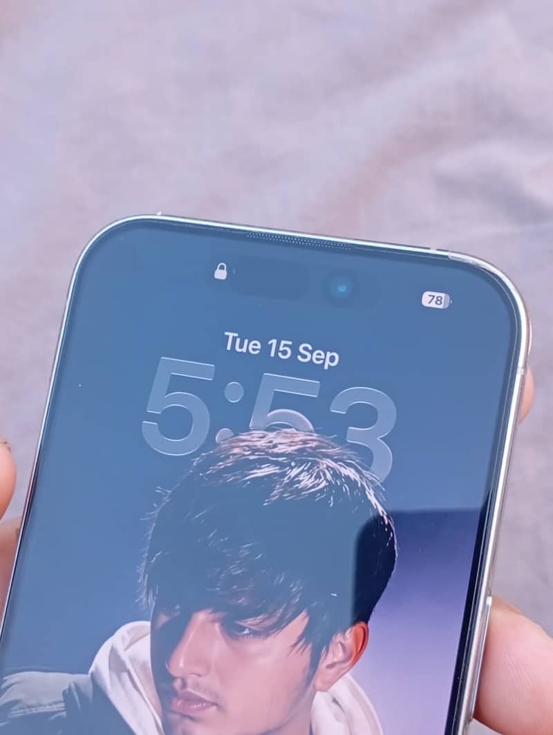 Apple iPhone 15 Pro 1