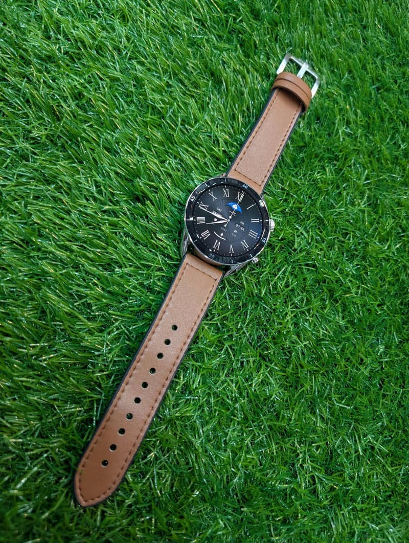 Crown smart watch 4