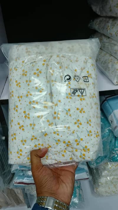 Alkaram floral print