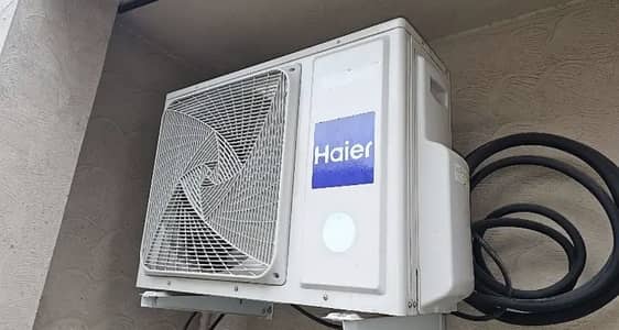 Haier Dc inverter Heat & Cool