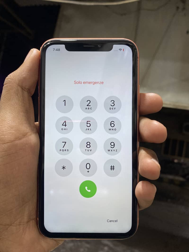 Apple iPhone XR 1