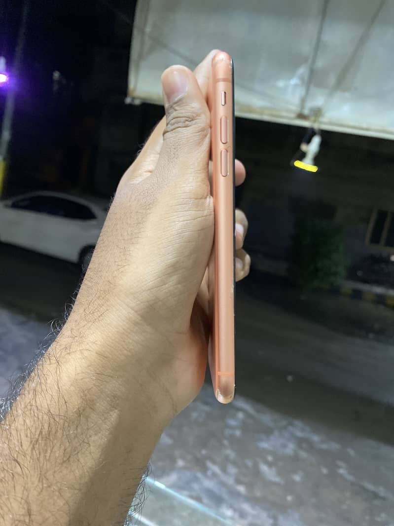 Apple iPhone XR 3